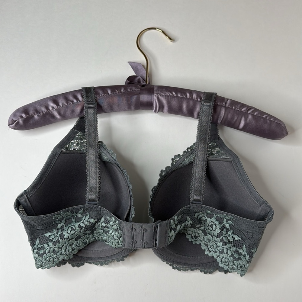 NWOT Wacoal Embrace Lace Plunge Convertible Contour Demi Bra 34D Grey Aqua - Picture 2 of 11
